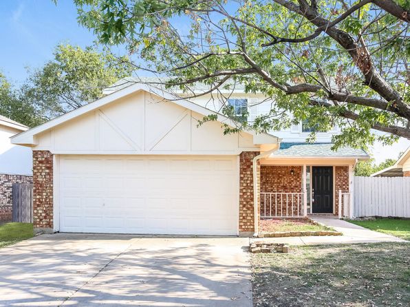 1521 Lincolnshire Way