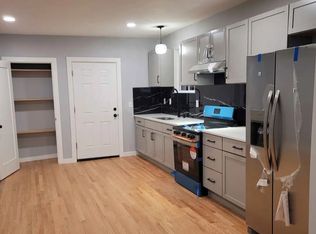 653 Douglas Ave FLOOR 1, Providence, RI 02908