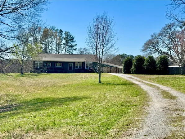 212 Holland Ford Rd, Pelzer, SC 29669