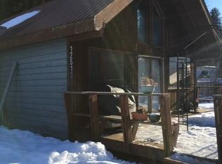 12510 Camelot Dr, Seward, AK 99664