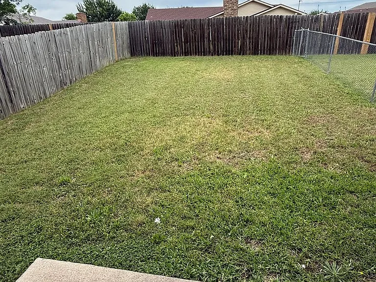 5807 Redstone Dr — Photo 15