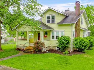 300 E Harrison St, Auxvasse, MO 65231