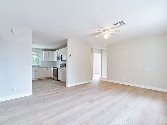 4th image of 1286 Arctic Ave