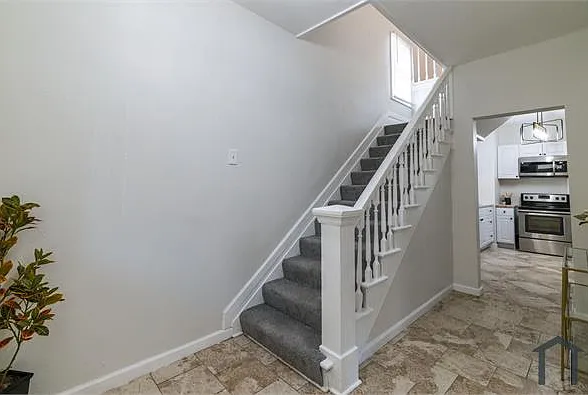 6603 Bartmer Ave — Photo 10