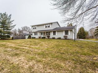 7351 Barnyard Cir, Liverpool, NY 13088