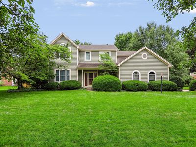 37 Penn Pl, Zionsville, IN, 46077