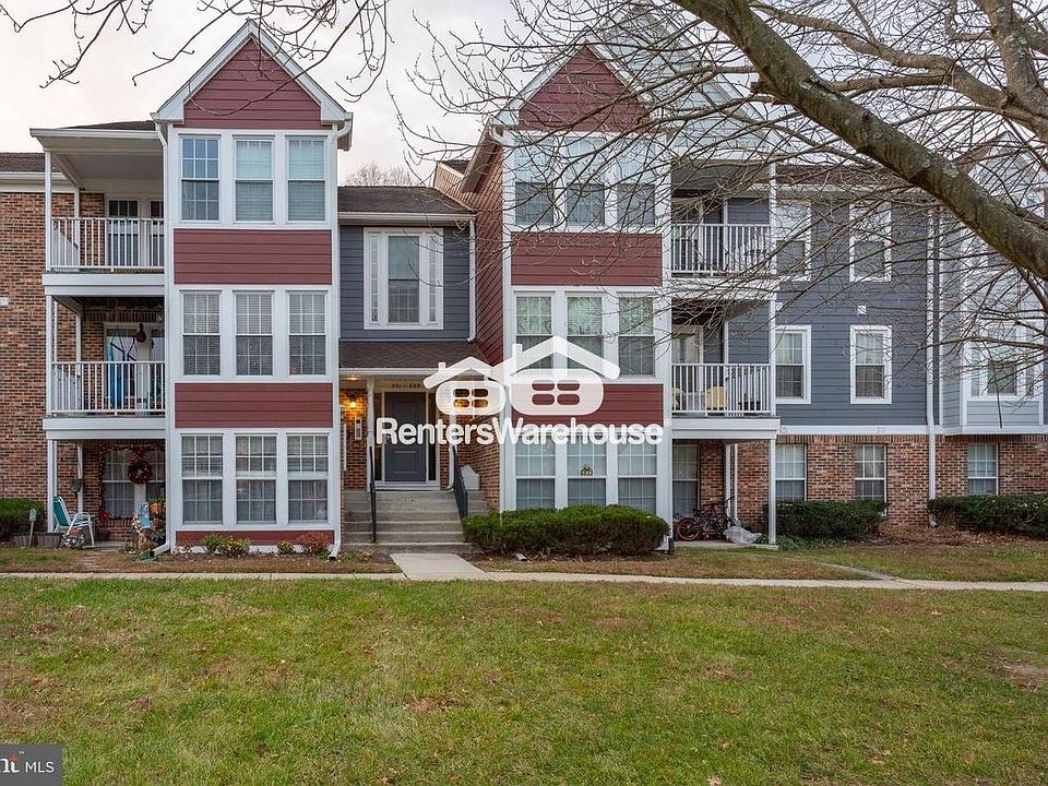 1st image of 805 Deering Rd