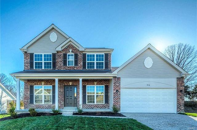 2nd image of 816 Liberty Creek Dr