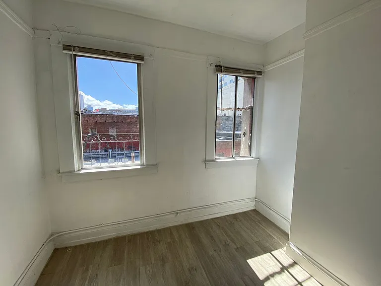 858 Washington St #174-175 — Photo 8