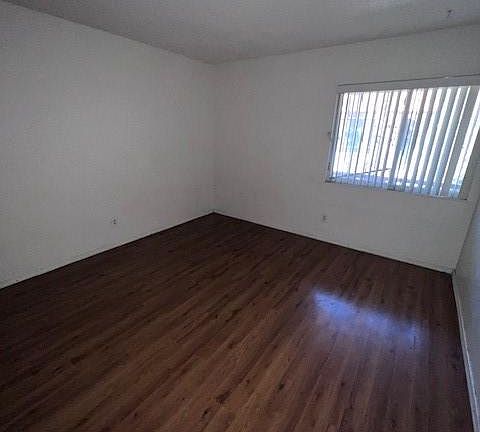 5th image of 3152 S Eastern Ave Unit 40