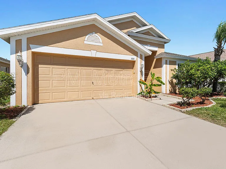 1010 Summer Breeze Dr — Photo 41