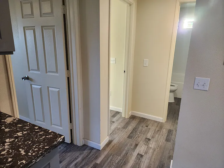 1222 W 90th St #1/2-A — Photo 9