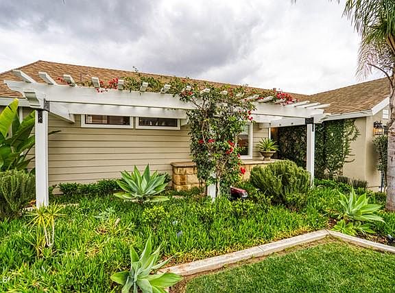 3rd image of 808 Skeel Dr