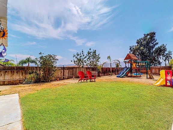 3rd image of 22347 Hillshore Ct