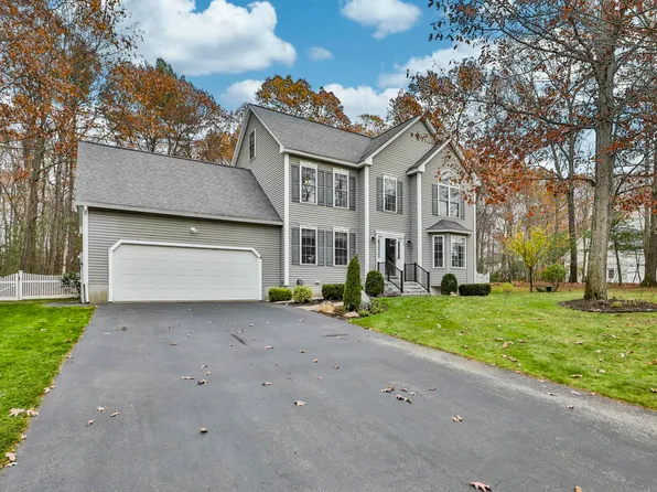 509 Ashley Drive, Pembroke, NH 03275