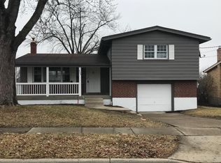 3344 Moonridge Dr, Cincinnati, OH 45248