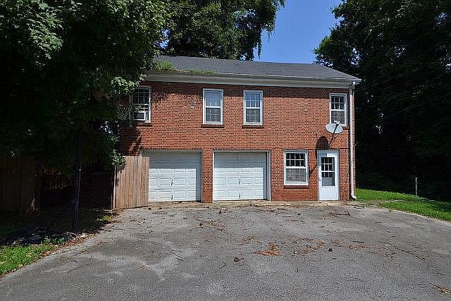 1st image of 503 Riverview Dr