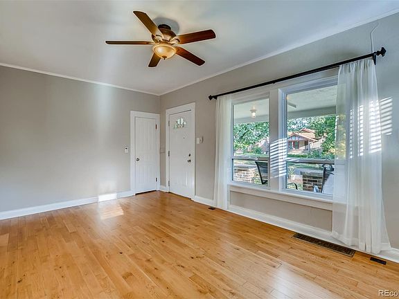 5th image of 4623 E 16th Ave