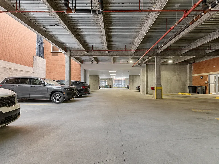 837 Washington Ave #4J — Photo 11