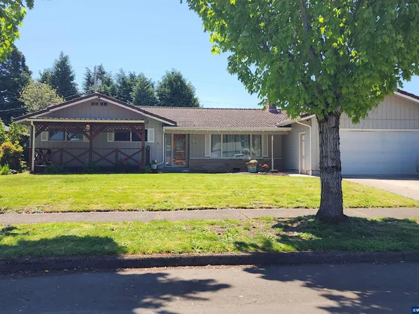 810 Ivy Way NE, Keizer, OR 97303