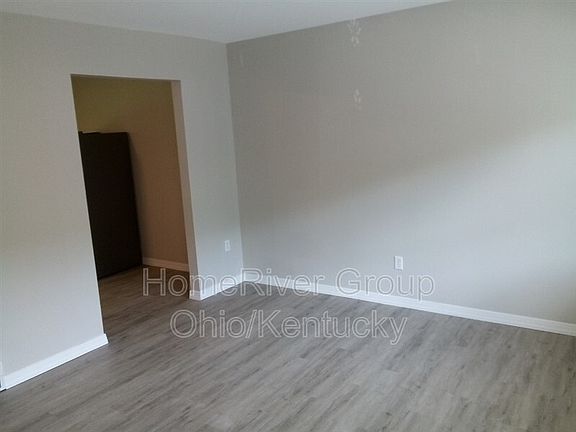 5th image of 3912 Delhi Ave