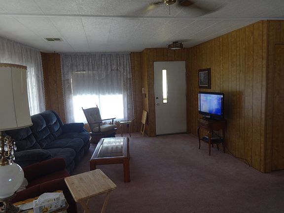 4th image of 3373 Isle Royale Dr