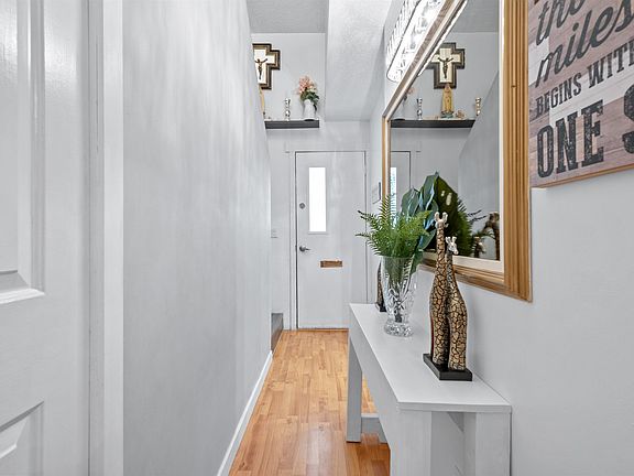 3rd image of 13616 67th Ave #231