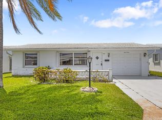 904 SW 5th Ct, Boynton Beach, FL 33426