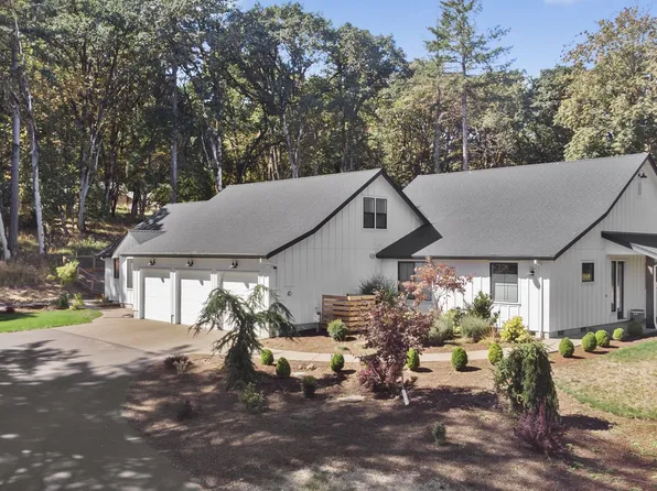 3287 SW Redmond Hill Rd, McMinnville, OR 97128