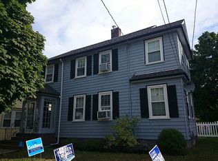 227 Manthorne Rd, West Roxbury, MA 02132