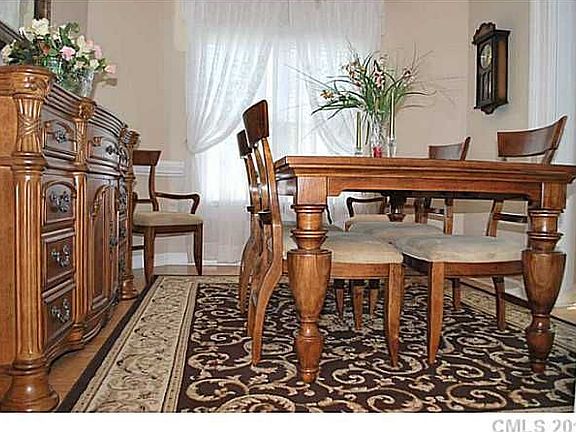 4th image of 7009 Bevington Hollow Cres