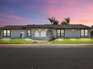 573 Chenin Blanc Ave, Escalon, CA 95320