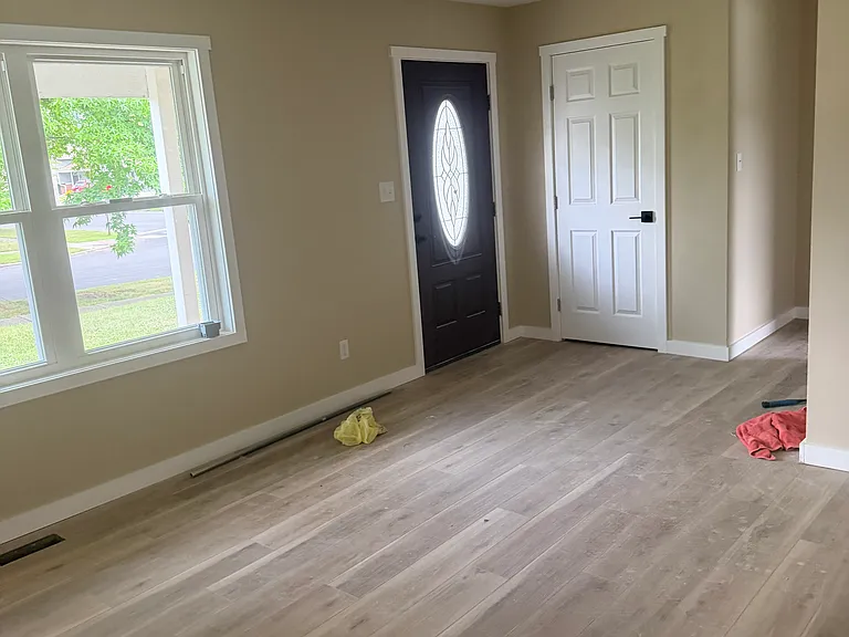 534 Shasta Dr — Photo 2