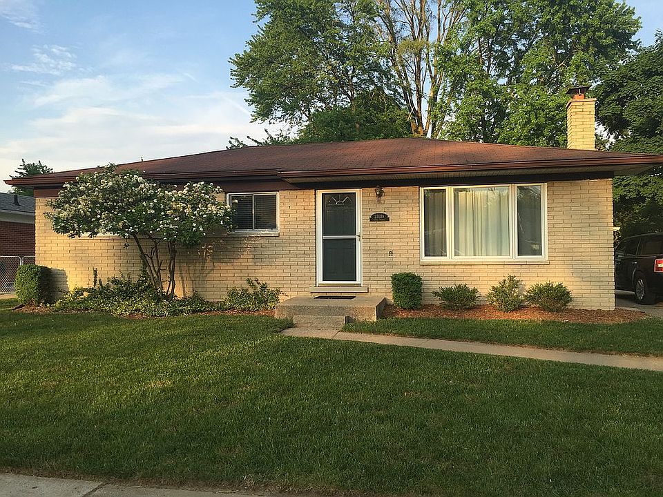 1st image of 23028 Cora Ave