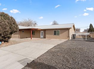 9712 Golf Course Rd NW, Albuquerque, NM 87114