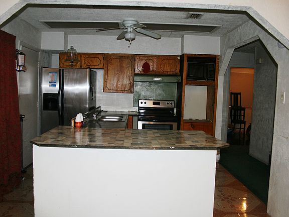 4th image of 4147 Happy Canyon Dr