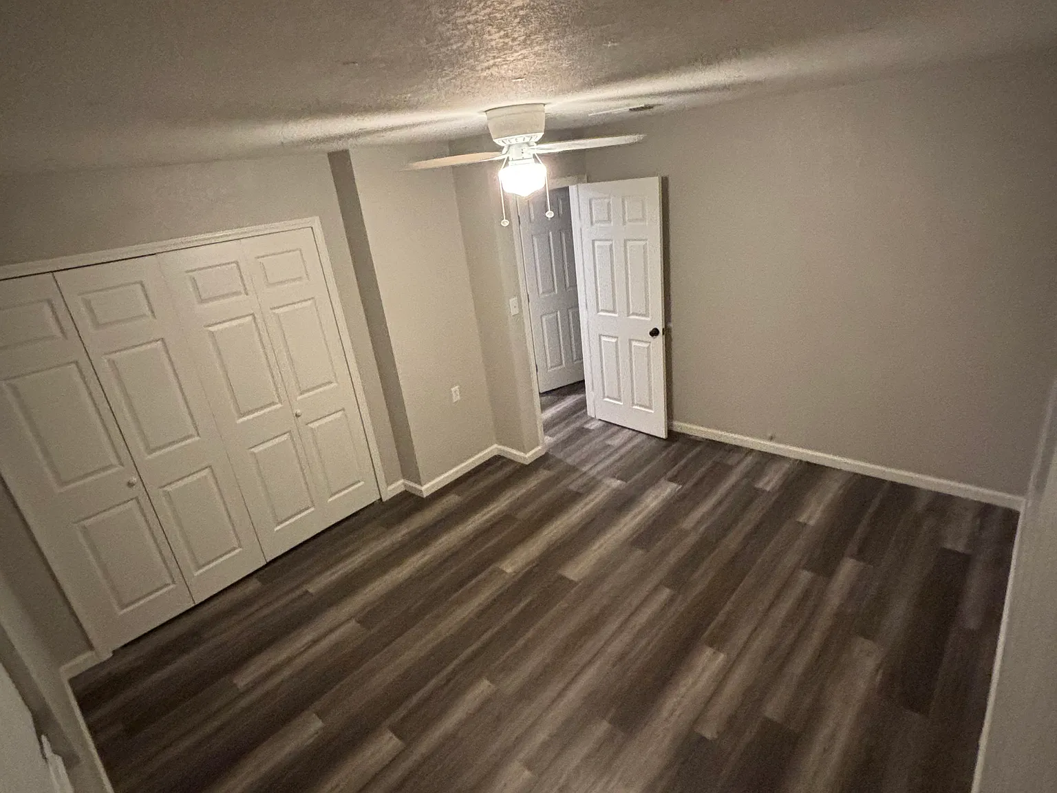 3 bed, 1092 sqft, $1,500 — Photo 4