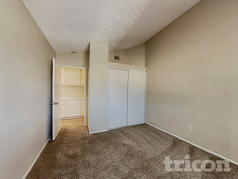 15473 Casa Grande St — Photo 9