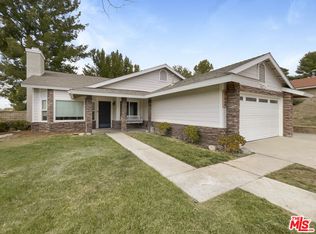 27949 Harwood Dr, Santa Clarita, CA 91350