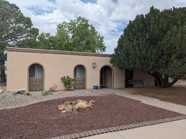 9107 Rainridge Ct NE, Albuquerque, NM 87111