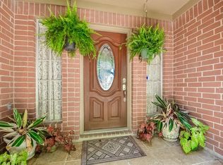 3106 Pheasant Trail Dr, Sugar Land, TX 77498