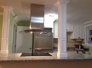160 Emerson Gardens Rd #91, Lexington, MA 02420