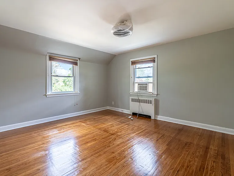 644 Meetinghouse Rd — Photo 17