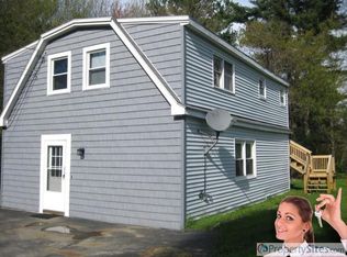 53 Ash St, Webster, MA 01570
