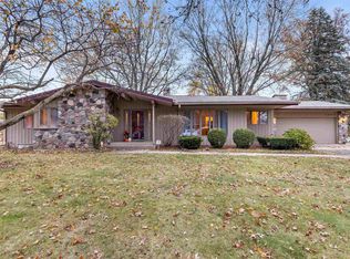 1461 Monticello Ln, Rockford, IL 61107
