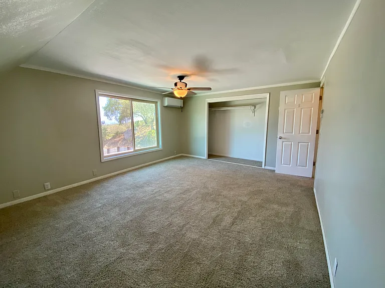 2761 Joan Ln — Photo 47