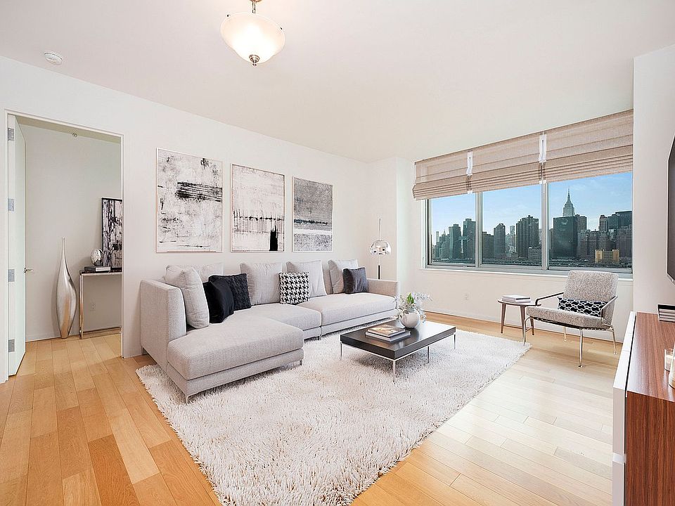 1st image of 4630 Center Blvd APT 1410