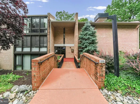 520 N Lemon St APT F6, Media, PA 19063