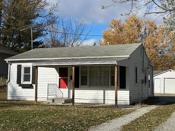 510 W 5th Ave, Indianola, IA 50125