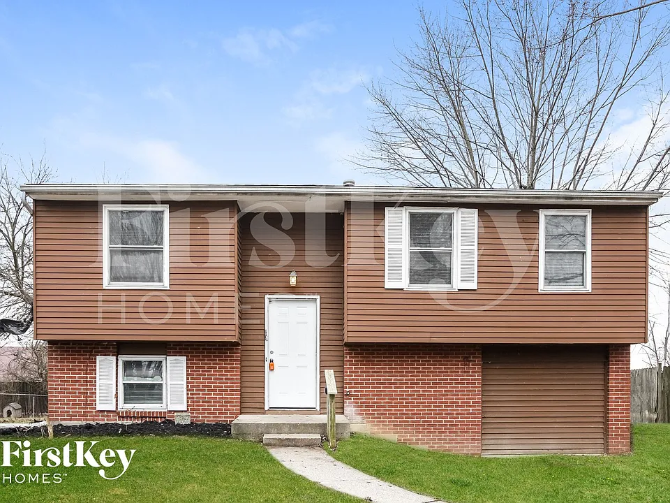9015 Caminito Ct